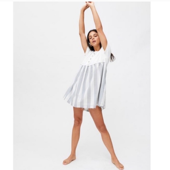 UO MARGO MIXED HENLEY T-SHIRT DRESS IN WHITE, XS - Picture 3 of 14